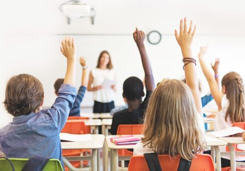 Kids-raising-hands (2)